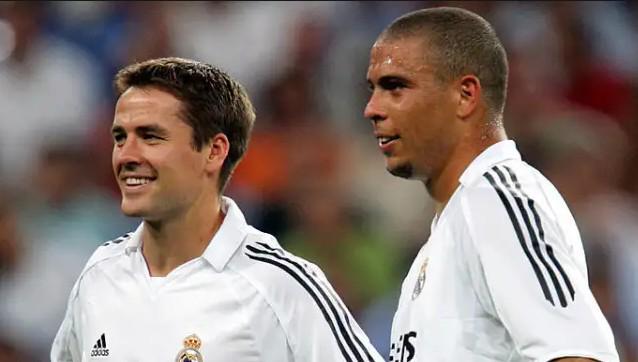 埃斯图皮南 埃斯图皮南